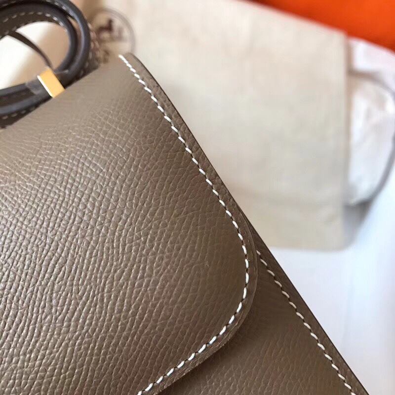 Hermes Constance 24cm Shoulder Bag In Etoupe Epsom Leather